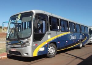 01 - VW COMIL VERSATILE - Ano 2011